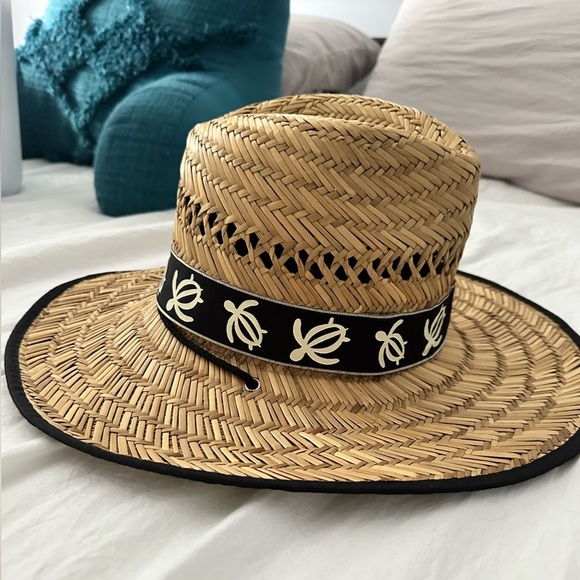 Accessories - Straw Beach Hat with Turtle Band